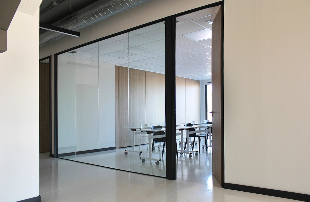 satara 04-1744373068912